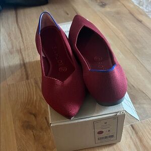 Rothys points in cinnamon, minimal wear